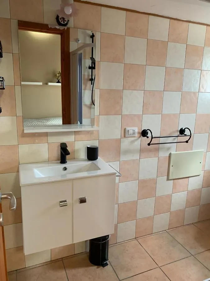 Gasthuis Bed And Breakfast Dolly SantʼAntìoco Italië